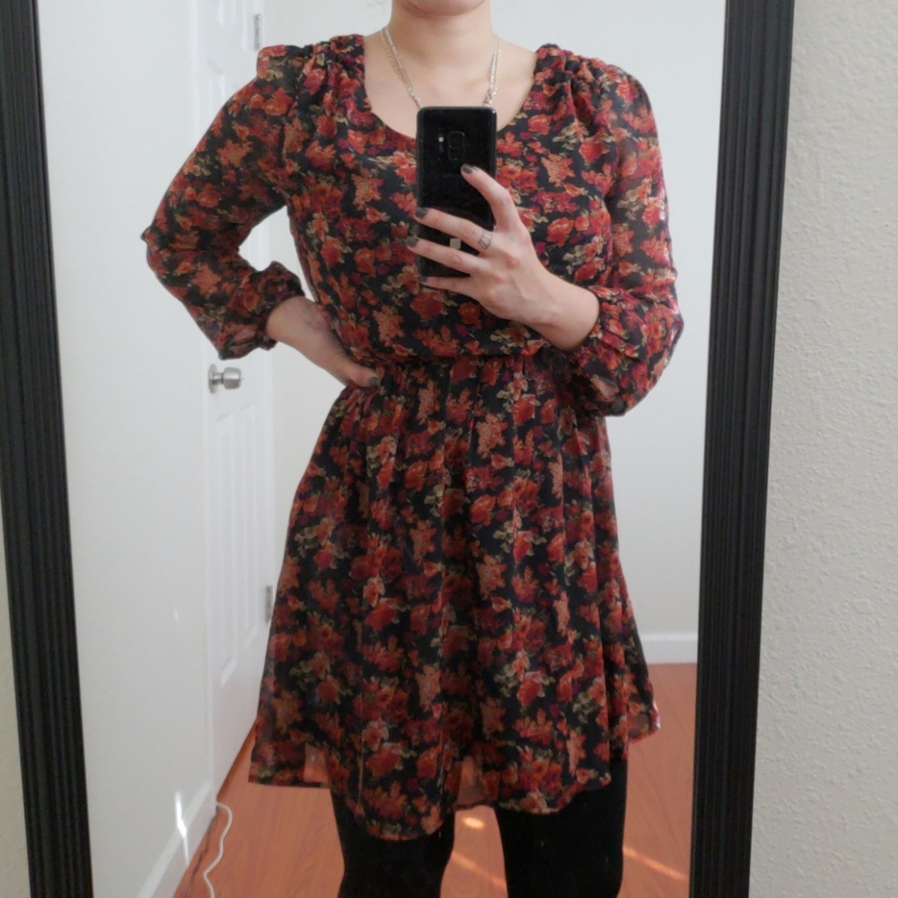 🍂FALL▪FLORAL DRESS🍂